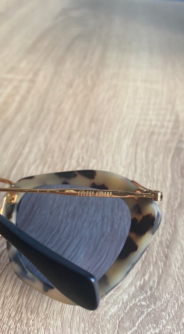 Leopar çerçeveli miu miu kadın gözlüğü - Görsel 3