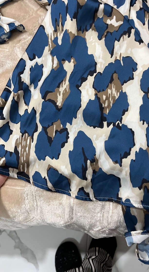 Leopar desenli saten elbise - Görsel 4