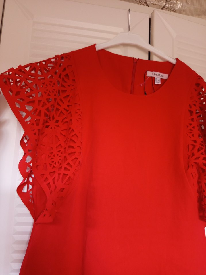 Kırmızı Dantel Detaylı Midi Elbise - Görsel 2