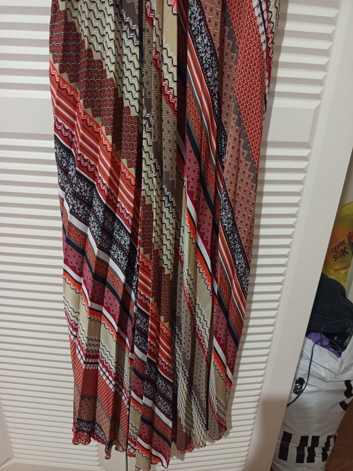 Bohem Çok Renkli Piliseli Uzun Elbise - Görsel 2