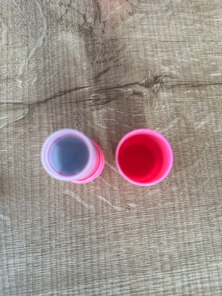 Pastel Pembe Dudak Parlatıcısı - Görsel 2