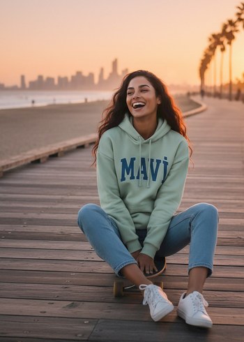 Mavi Baskılı Kapüşonlu Sweatshirt - Görsel 2