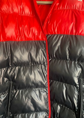 Adidas Kırmızı-Siyah Fermuarlı Kadın Kış Montu - Görsel 3