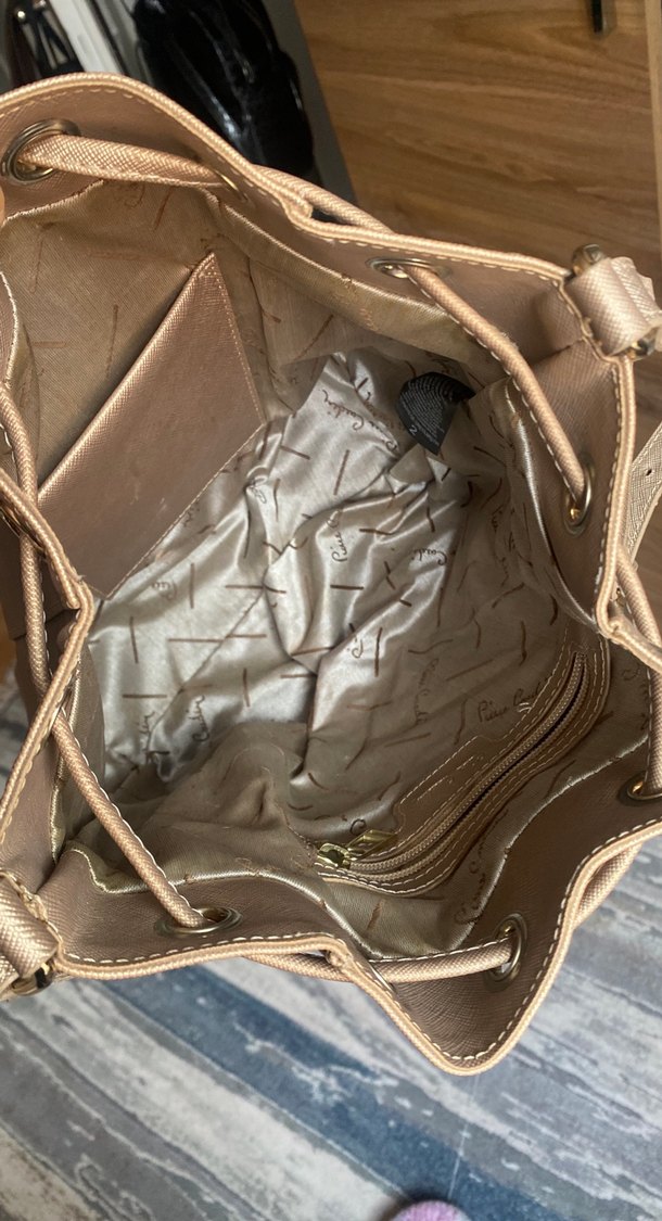 Pierre Cardin. Bej parlak Deri Fermuarlı Kadın Çanta - Görsel 4