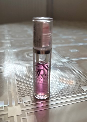 Parlak Pembe Dudak Parlatıcısı - Görsel 2