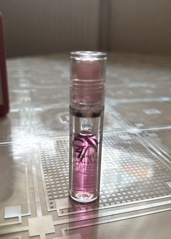 Parlak Pembe Dudak Parlatıcısı - Görsel 5