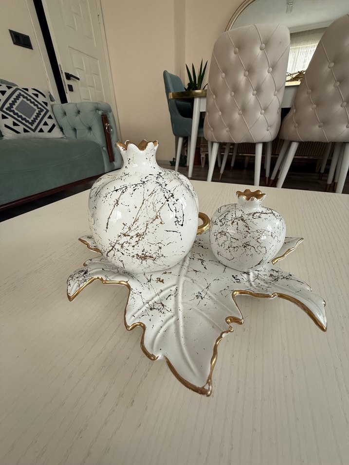 Beyaz ve Gri Nar Figürleri Seti - Görsel 2