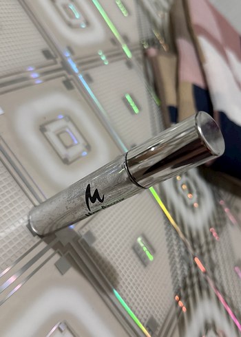 Parlak Bej Renk Maskara - Görsel 5