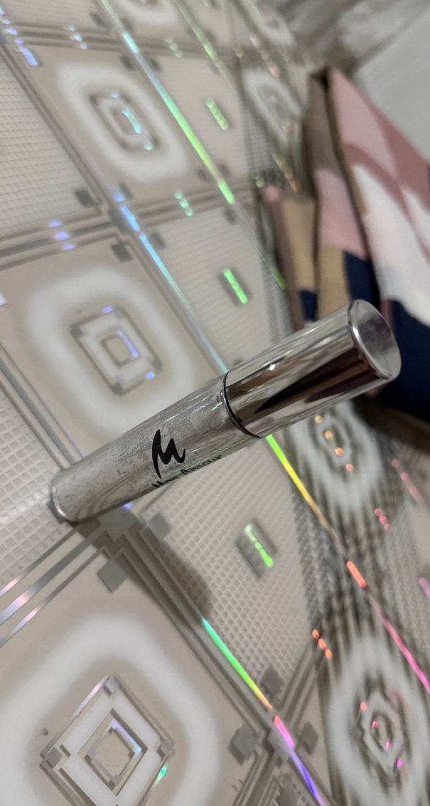 Parlak Bej Renk Maskara - Görsel 5