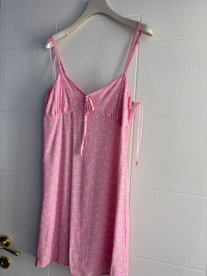 Pembe  Kısa Elbise KUMAŞI ÇOK GÜZEL - Görsel 5