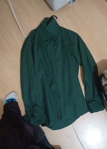 Düğmeli Koyu Yeşil Erkek Gömlek - Görsel 3