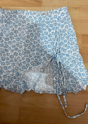 Mavi Çiçek Desenli Volanlı Mini Etek - Görsel 3