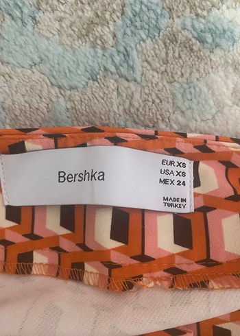 Düğmeli Retro Desenli Mini Etek - Görsel 2