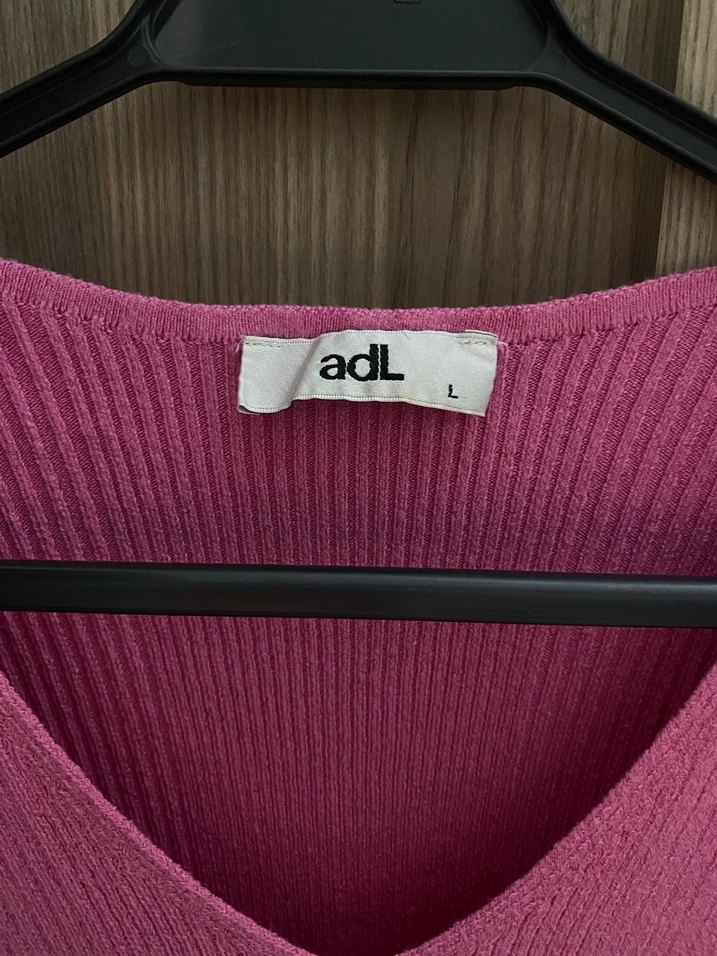 Pembe V Yaka Triko Kadın suveter - Görsel 2