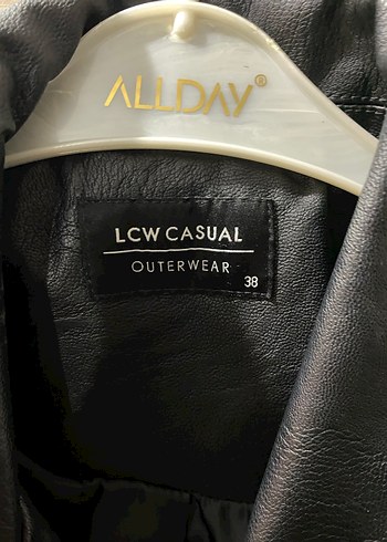 SATILDI Kadın Siyah Deri Ceket - Görsel 2