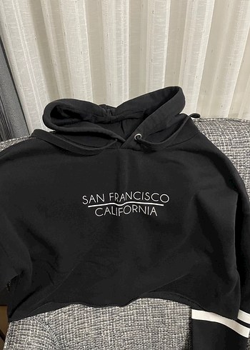 H&M Kapüşonlu Kadın Kısa Sweatshirt - Görsel 2