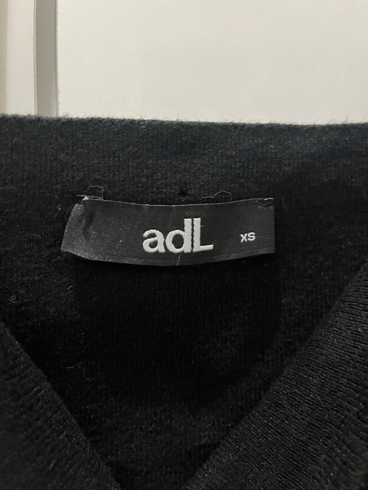 Siyah Mini Atlet - Görsel 3