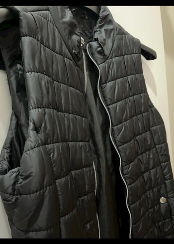 Siyah Fermuarlı Kadın Yelek - Görsel 2