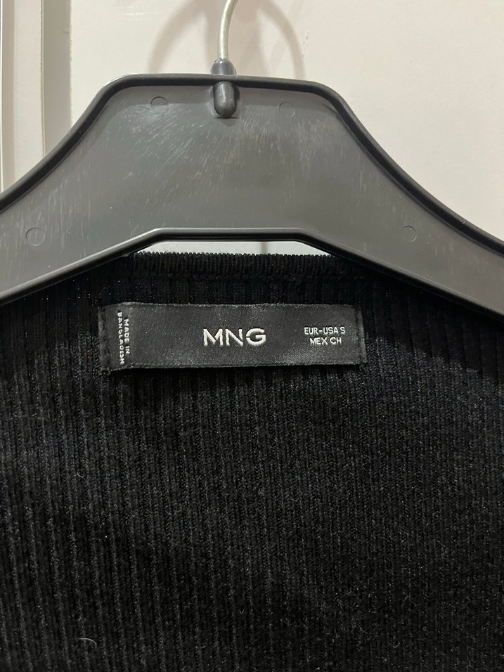 Siyah V Yaka Uzun Kollu Triko Bluz - Görsel 4