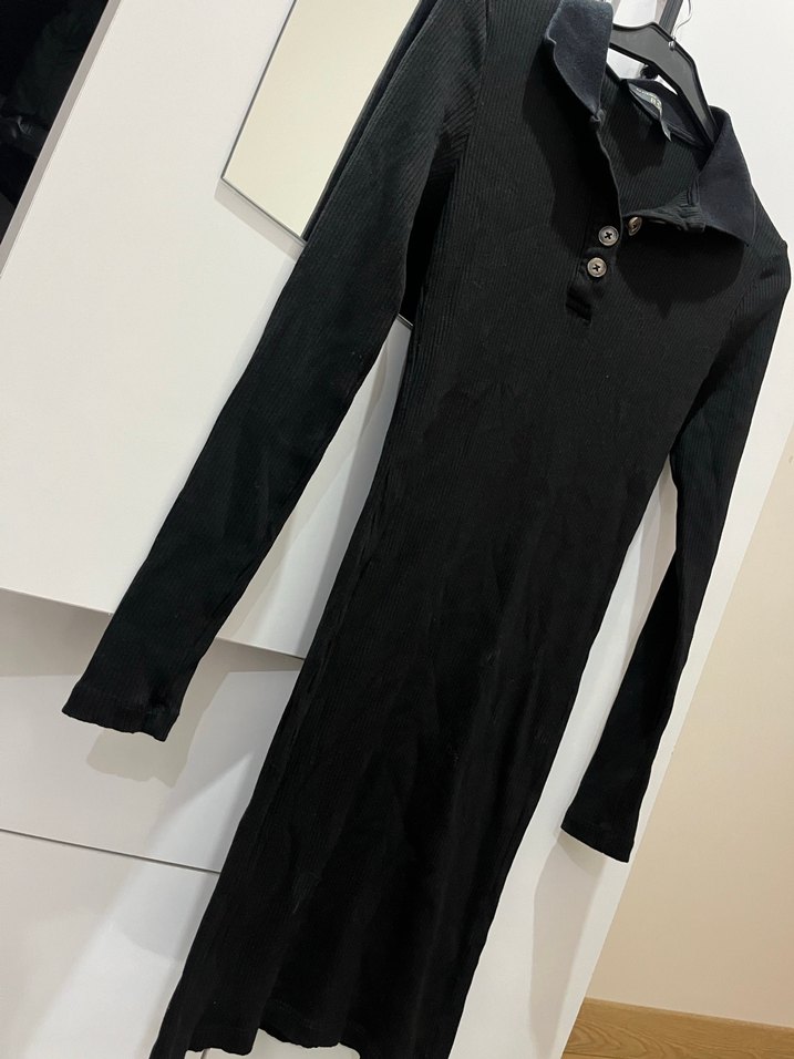 Siyah Düğmeli Uzun Kollu Midi Elbise - Görsel 2