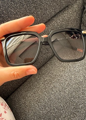 Furla güneş gözlüğü - Görsel 6