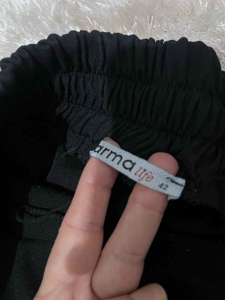 Siyah Kemerli Kadın Kumaş Pantolon - Görsel 3