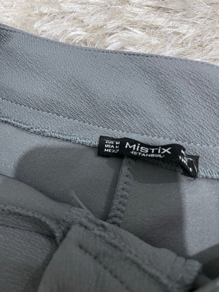 Gri Düğmeli Kadın Kumaş  takım - Görsel 2