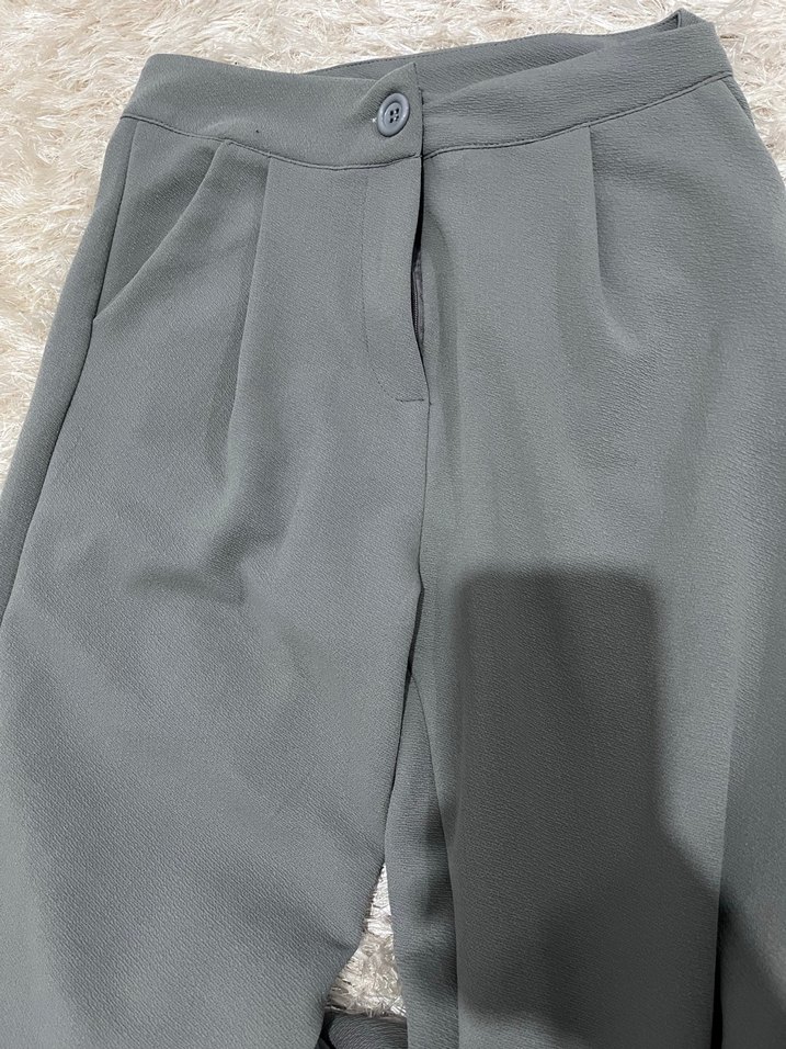 Gri Düğmeli Kadın Kumaş  takım - Görsel 3