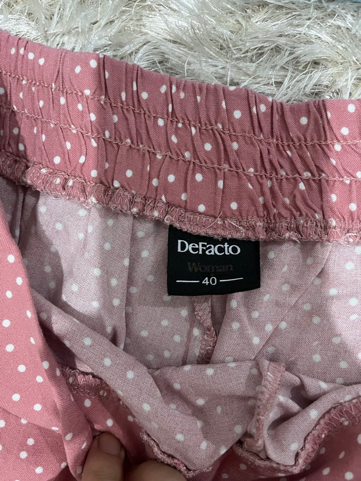 Puantiyeli Pembe Mini  şort  ve büstiyer - Görsel 3