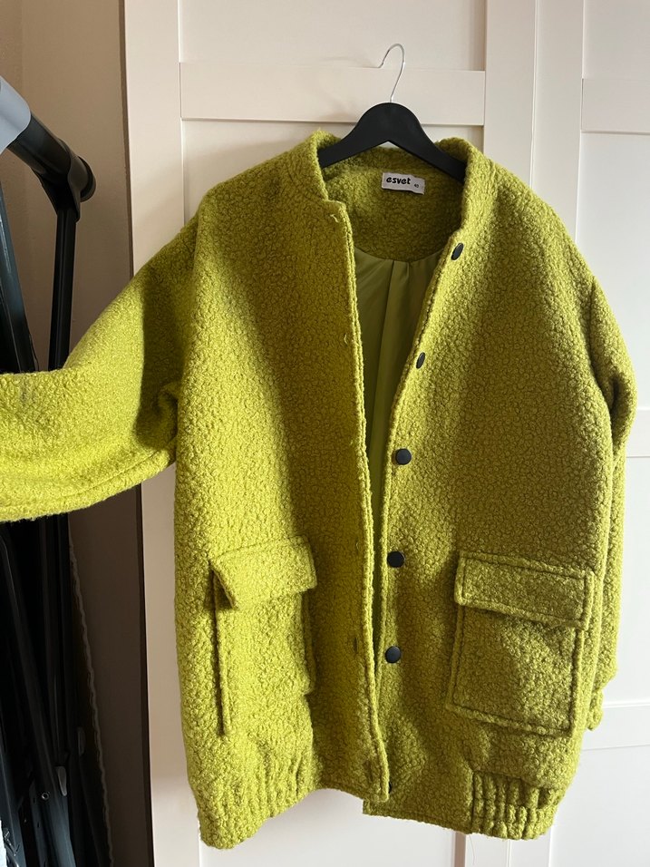 Düğmeli Yeşil Kadın Midi Ceket - Görsel 3