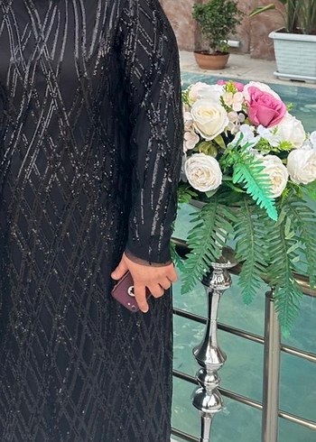 Uzun Kollu Siyah İşlemeli Gotik Abiye Elbise - Görsel 2