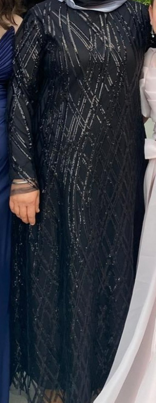 Uzun Kollu Siyah İşlemeli Gotik Abiye Elbise - Görsel 3