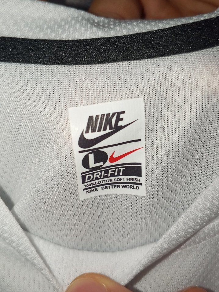 Nike DRI-FİT Erkek Beyaz Oversize Basic Tişört - Görsel 3