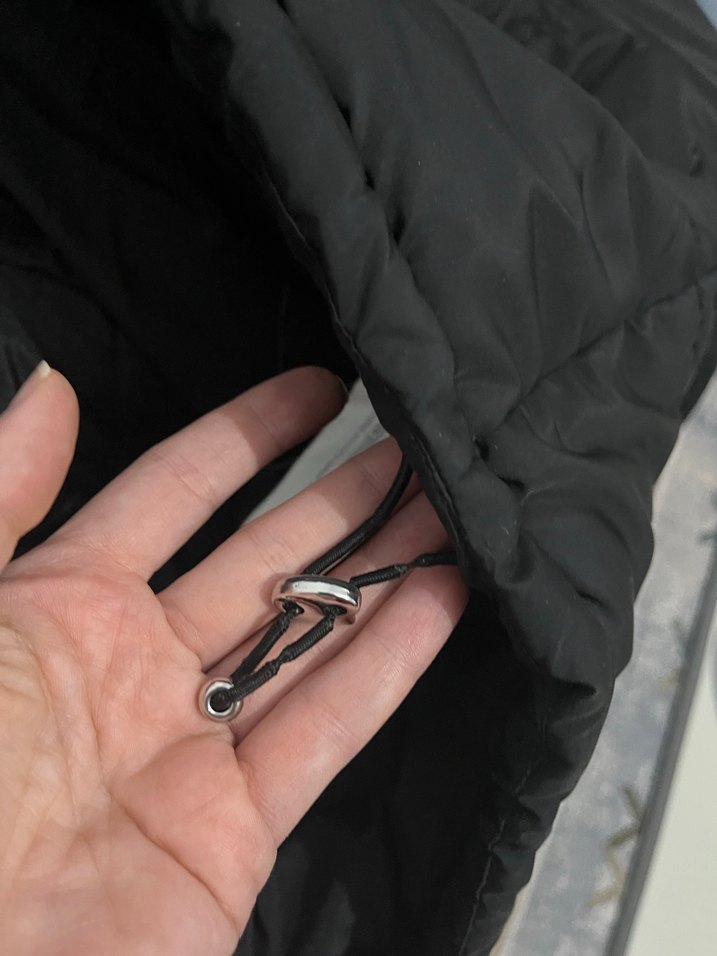 Stradivarius Siyah Fermuarlı Kadın Kışlık Mont - Görsel 3