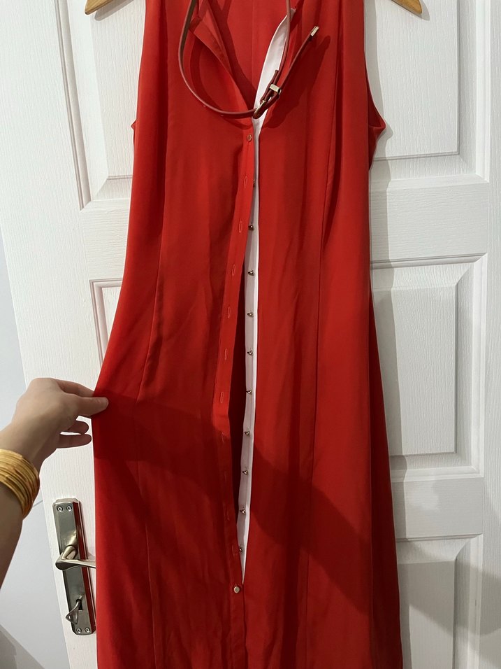 Kolsuz Kırmızı Uzun Elbise - Görsel 2