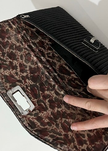 Kadın Siyah Pilili Clutch Çanta - Görsel 3