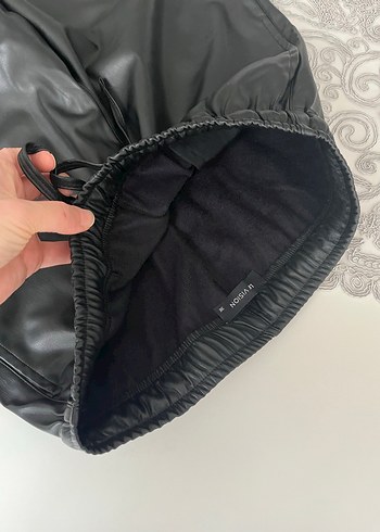 LCW Vision Kadın Siyah Deri Görünümlü Pantolon - Görsel 4