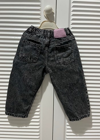 Zara Erkek Çocuk Siyah Baskılı Bol Kesim Kot Pantolon - Görsel 4