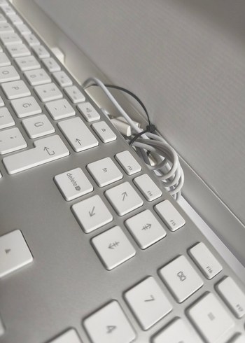 Apple A1243 Beyaz Sıfır Klavye - Görsel 5