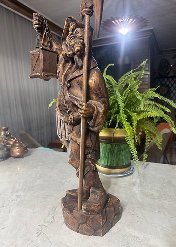 El Yapımı Kahverengi Ahşap Figürin Avrupa el  işçiliği - Görsel 3