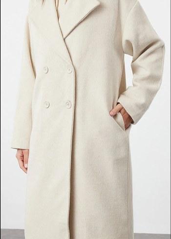 Düğmeli Bej Kadın Kaban - Görsel 4