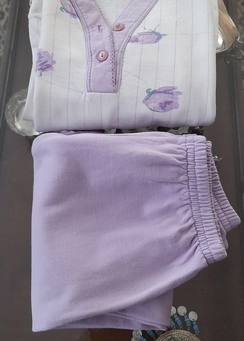 Nakışlı Mor Kolsuz Mini Kadın Pijama Takımı