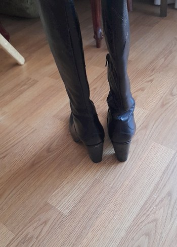 Zara Kadın Siyah Deri Dizüstü Stiletto Bot