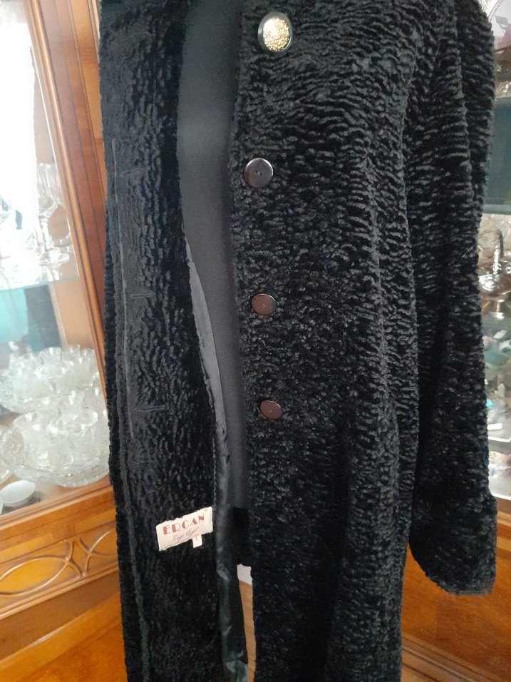 Siyah Uzun Kadın Peluş Kaban - Görsel 4