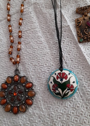 Beden Renkli İşlemeli Boncuklu Bohem Kolyeler