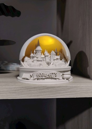 Işıklı Hogwarts Kar Küresi - Görsel 4