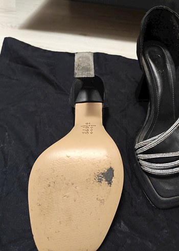 Bambi Mat Siyah Saten Kadın Abiye Ayakkabı - Görsel 3