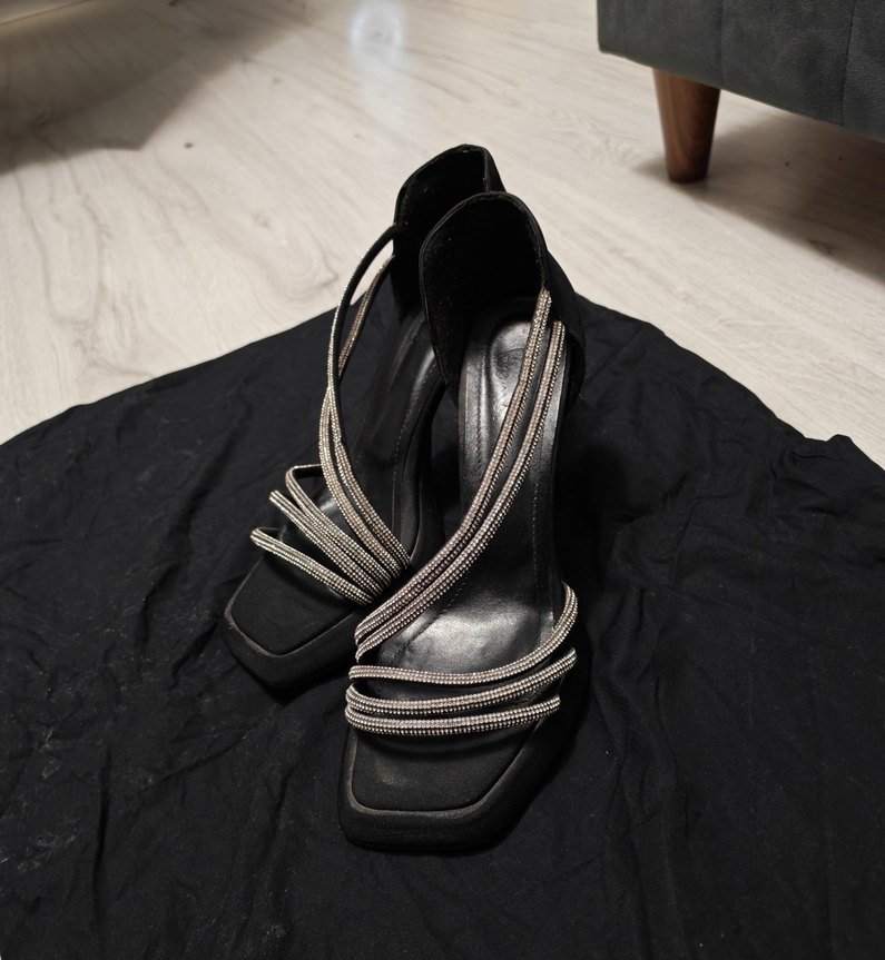 Bambi Mat Siyah Saten Kadın Abiye Ayakkabı - Görsel 5