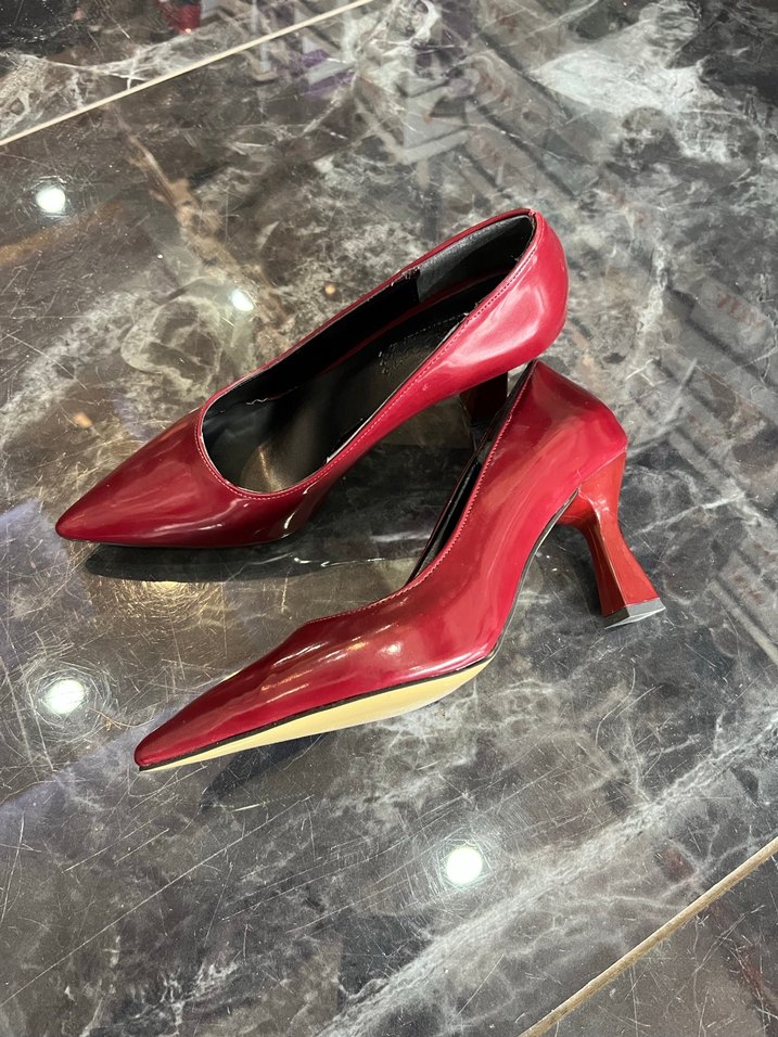 37 39 40 numarası mevcuttur - Görsel 2