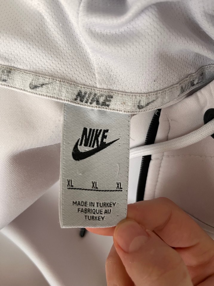 Nike hırka - Görsel 4